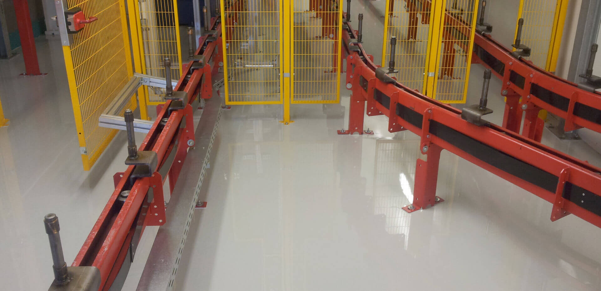 <strong>EPOXIDOVÉ</strong> PODLAHY